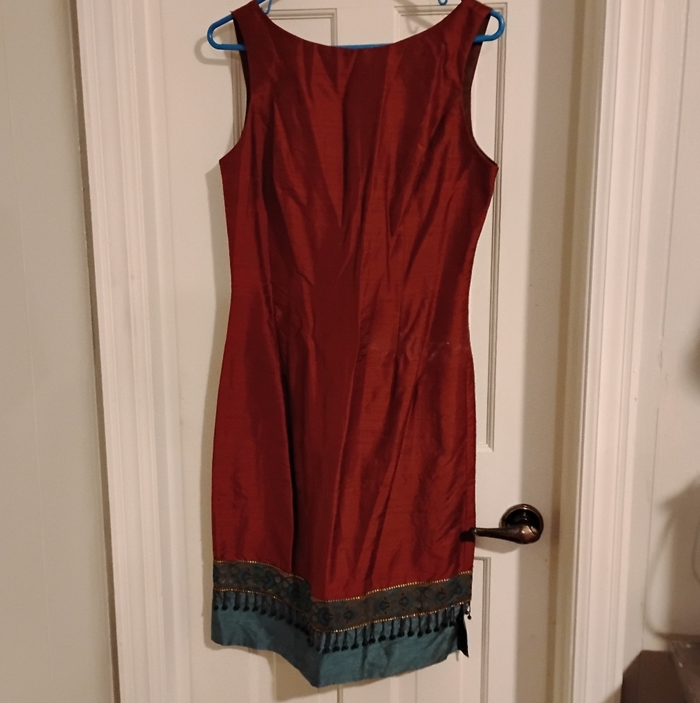Mica 90s dress